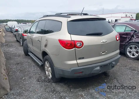 2012 Chevrolet Traverse 1Lt z USA, uszkodzony, nr VIN 1GNKRGED6CJ272190